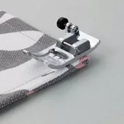 Zigzag Foot High