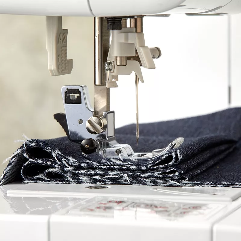 extra tough sewing machine fs80x sewing 8 layers of denim