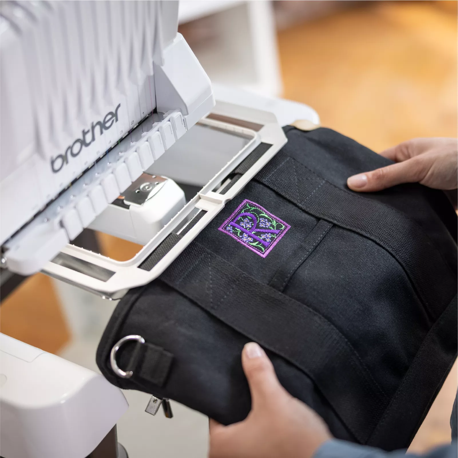 Brother magnetic embroidery hoops – easy to attach, no pressure marks on thick or delicate fabrics