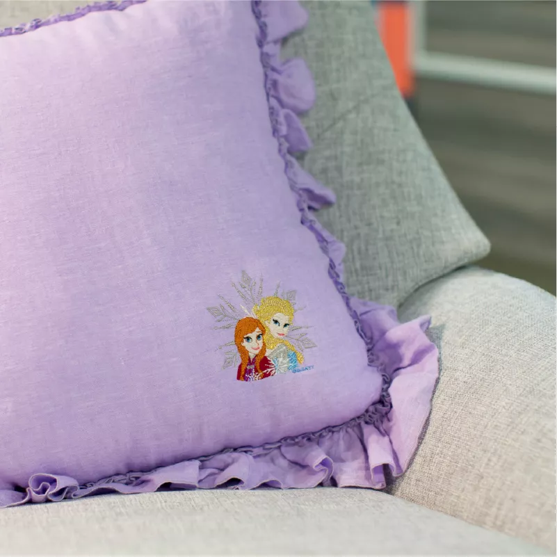 Handmade home decor embroidery project using Brother Innov-is M370