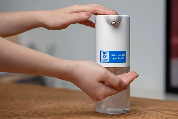 Durable TZe laminated label